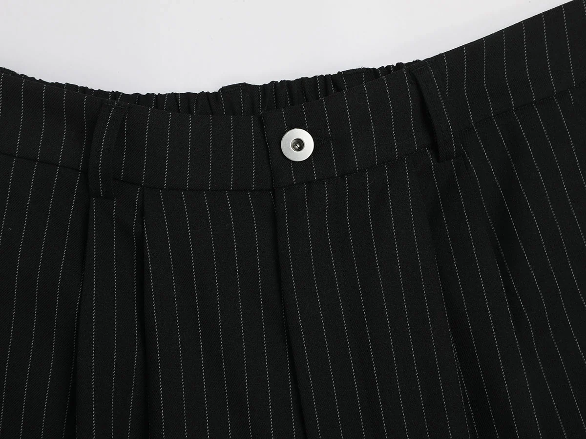 300 GSM BAGGY FIT STRIPED PLEATED 'BLACK' PANTS - Image 4