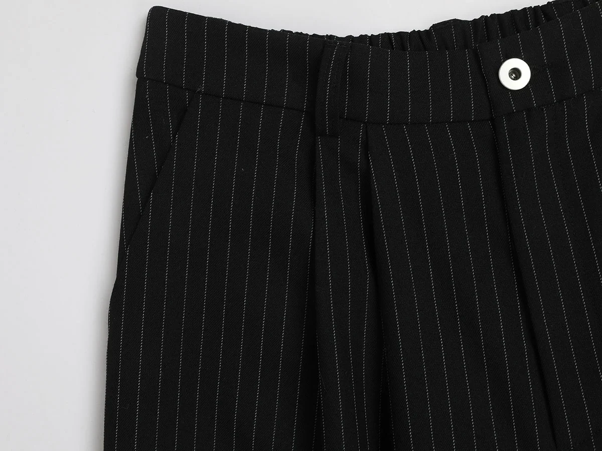 300 GSM BAGGY FIT STRIPED PLEATED 'BLACK' PANTS - Image 5