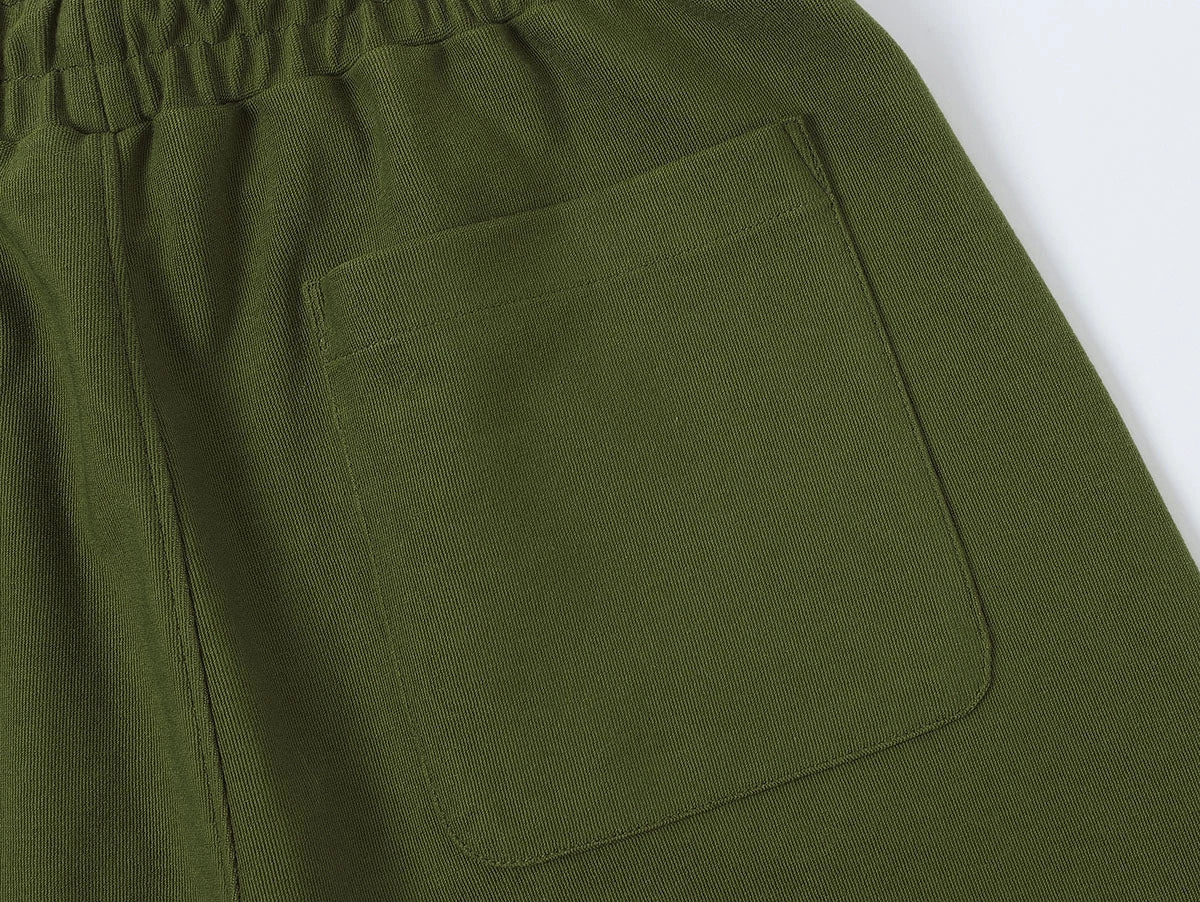 420 GSM MID-LENGTH LOOSE FIT 'MOSS GREEN' SHORTS - Image 7