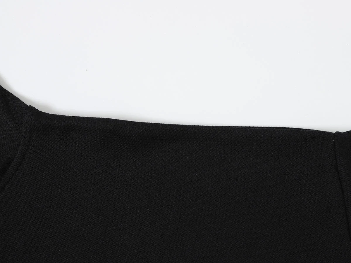430 GSM  BOXY CROPPED FIT QUARTER-ZIP 'BLACK' SWATERSHIRT - Image 4