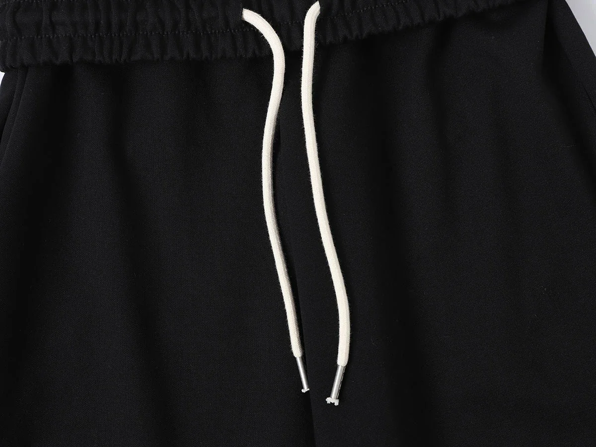 430 GSM LOOSE FIT ' BLACK' PANTS - Image 3