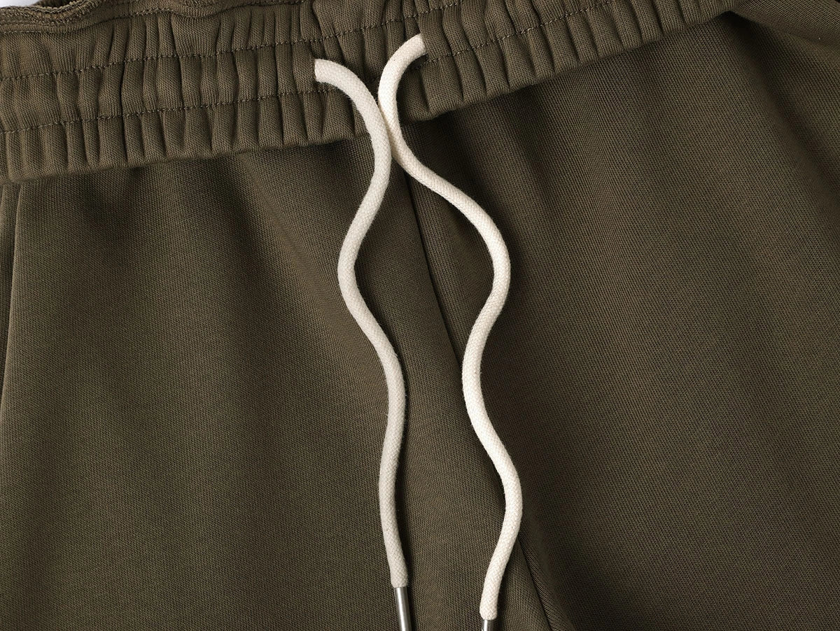 500 GSM LOOSE FIT WIDE LEG 'OLIVE' SWEATPANT - Image 4