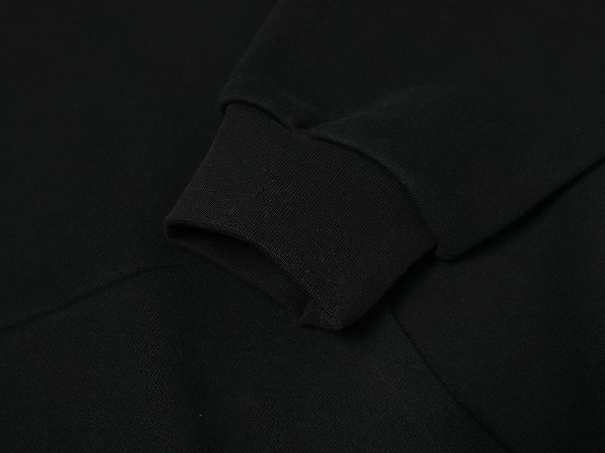 600 GSM RAGLAN CROPPED FIT 'BLACK' HOODIE - Image 4
