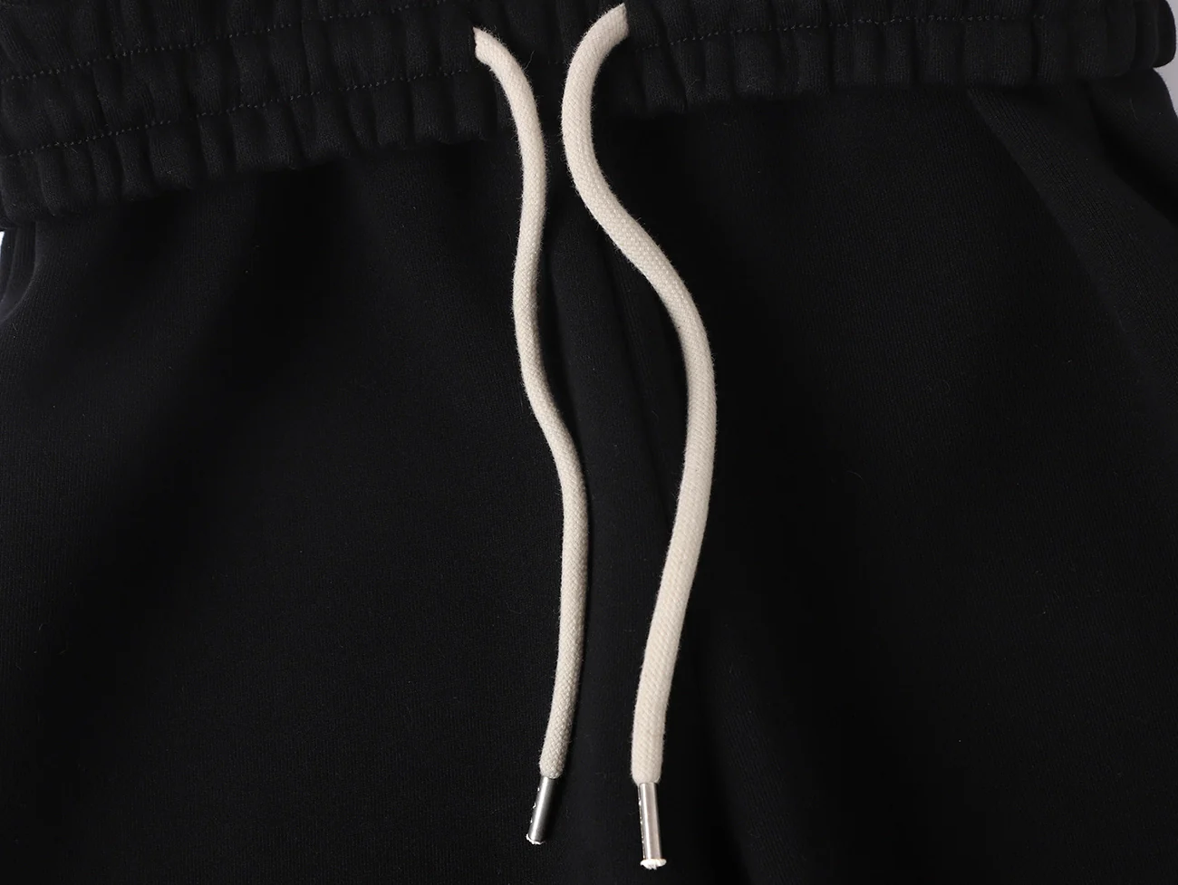 630 GSM LOOSE FIT 'BLACK' PANTS - Image 3