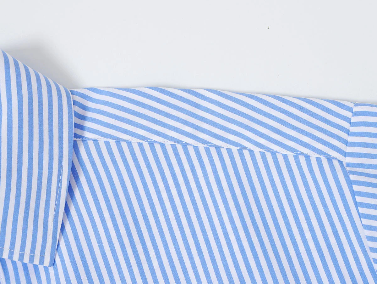 BOXY CROPPED 'BLUE' STRIPED SHIRT - Image 4