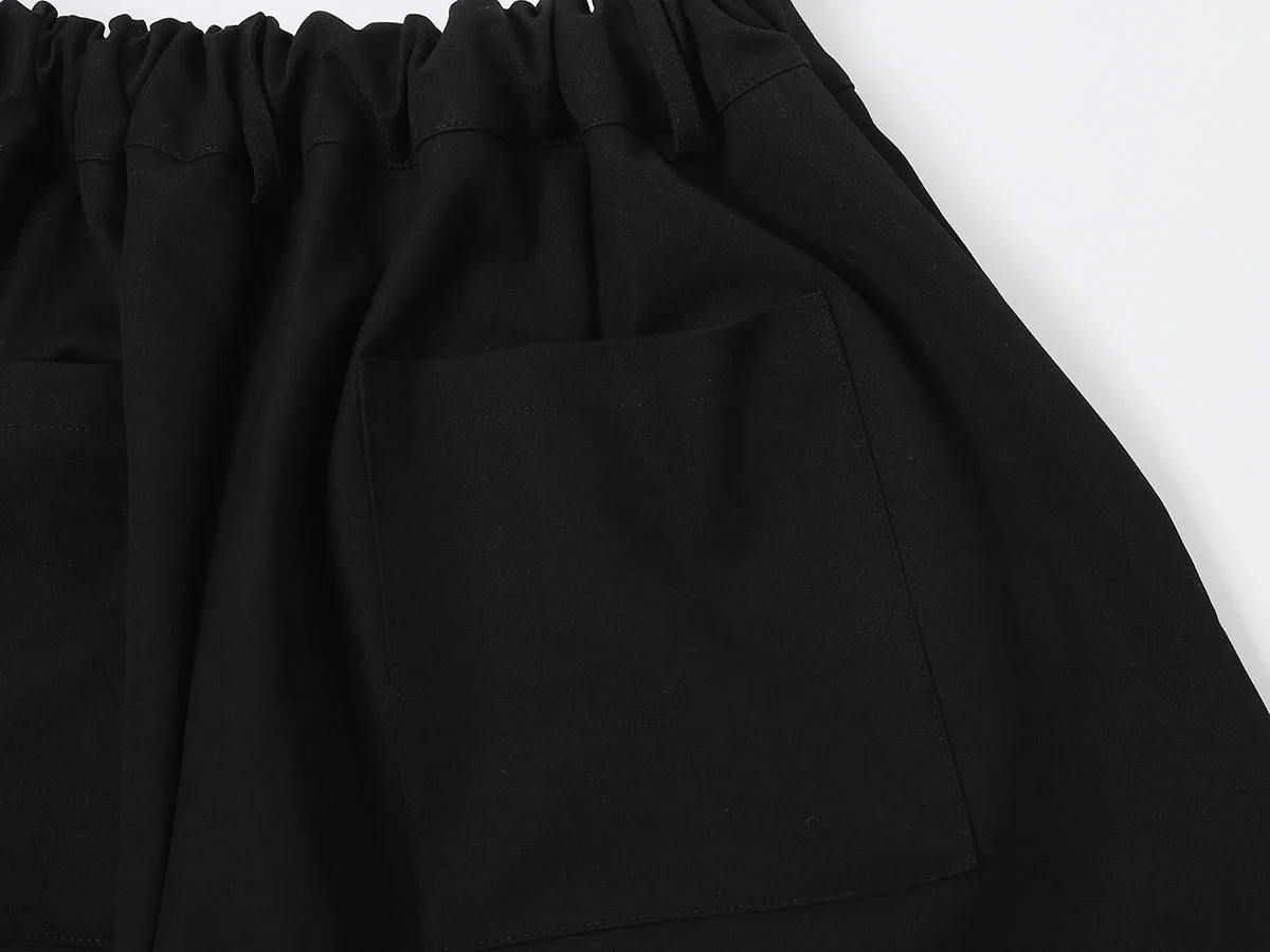LOOSE FIT PLEATED 'BLACK' SHORTS - Image 8