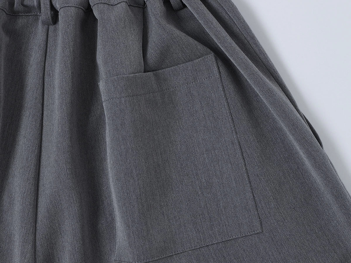 LOOSE FIT PLEATED 'GRAY' SHORTS - Image 6
