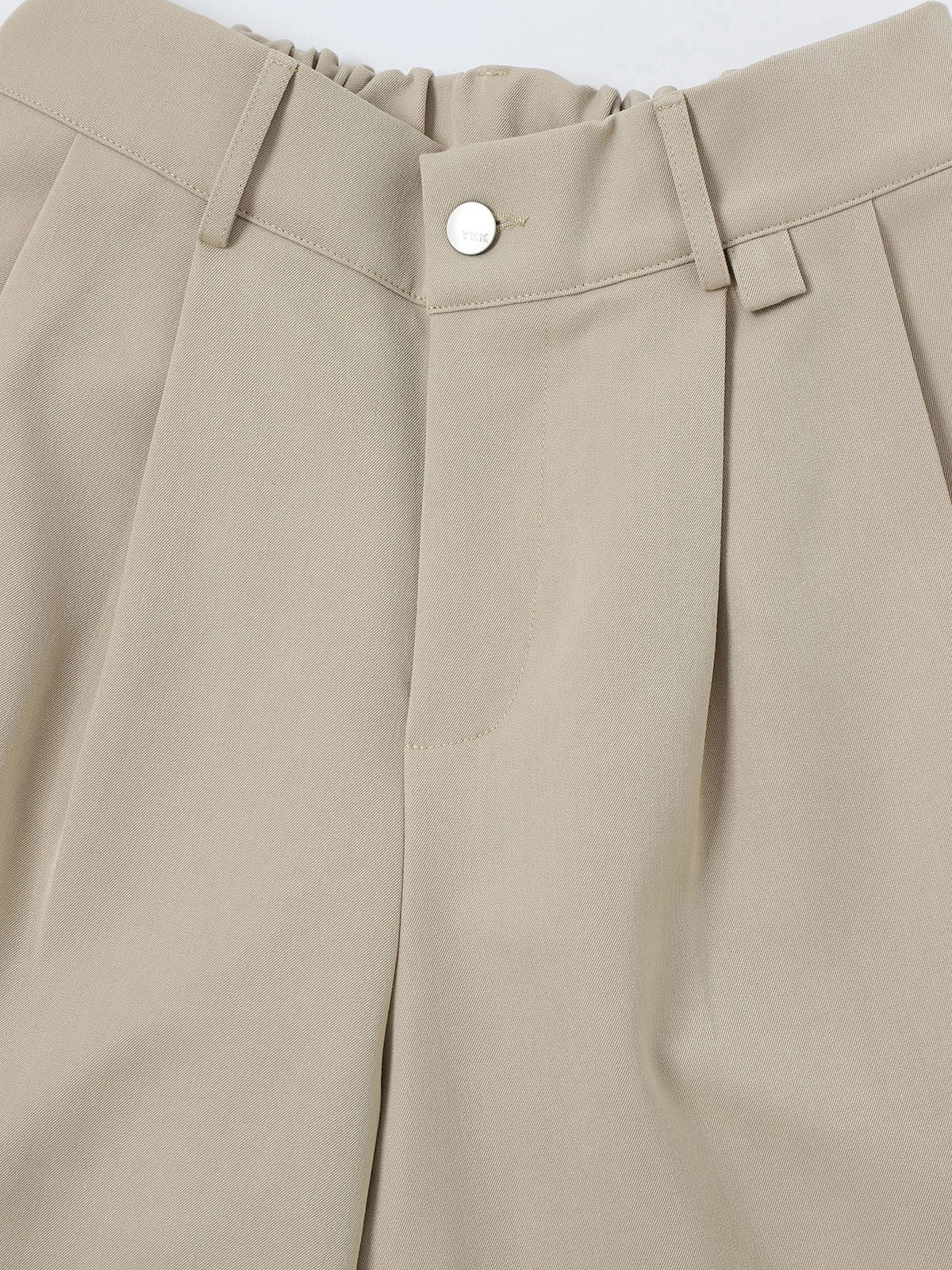 LOOSE FIT PLEATED 'SAND' SHORTS - Image 8